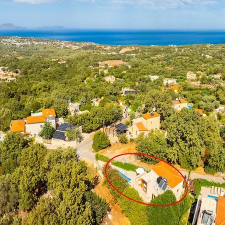 Lotus Villa Prinés